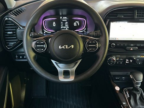 Certified 2025 Kia Soul S FWD image 14