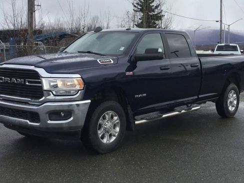 Used 2021 RAM 2500 Big Horn w/ Level 1 Equipment Group image 4