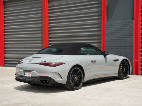 Used 2022 Mercedes-Benz SL 55 AMG 4MATIC image 3