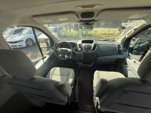 Used 2018 Ford Transit 350 XLT RWD image 15