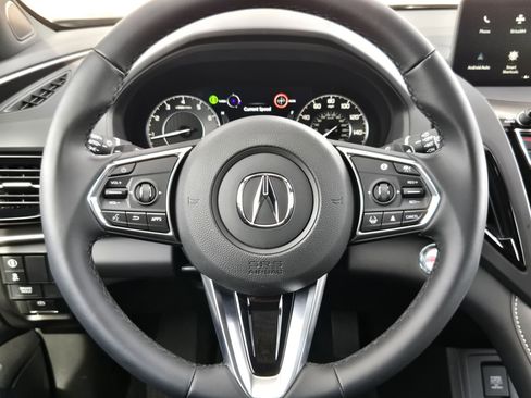 Used 2025 Acura RDX SH-AWD image 20