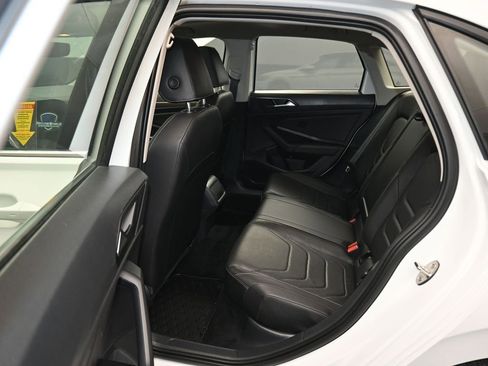 Used 2021 Volkswagen Jetta SEL Premium FWD image 32