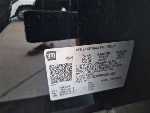 Used 2023 Chevrolet Suburban Premier AWD/4WD image 26