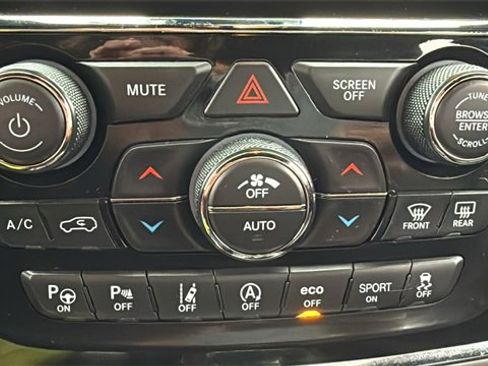 Used 2021 Jeep Grand Cherokee Limited w/ Quick Order Package 28K 80th image 23