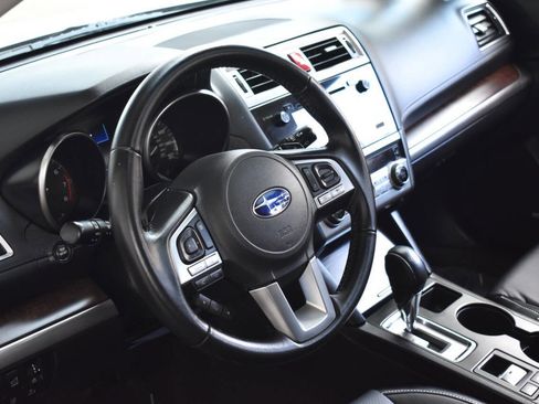 Used 2016 Subaru Outback 3.6R Limited image 28
