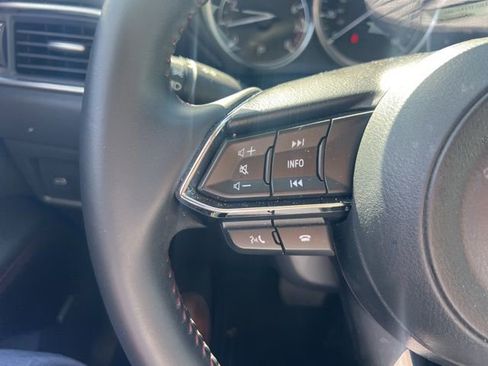 Used 2025 MAZDA CX-5 Carbon Edition image 13