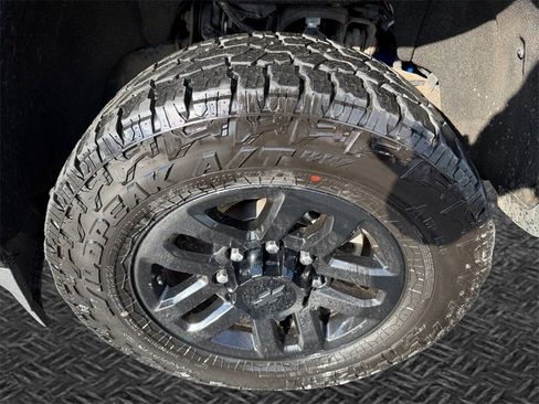 Used 2019 Chevrolet Silverado 2500 LTZ w/ Duramax Plus Package image 11