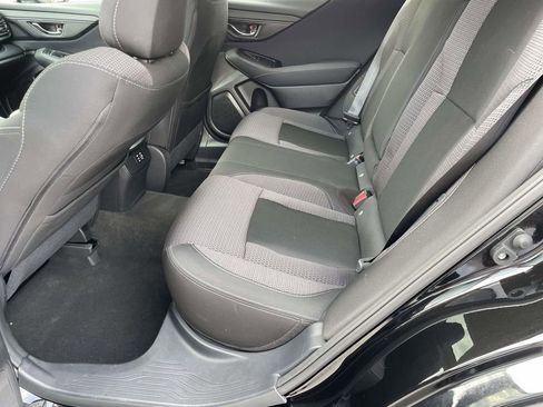 Used 2023 Subaru Outback Premium image 12