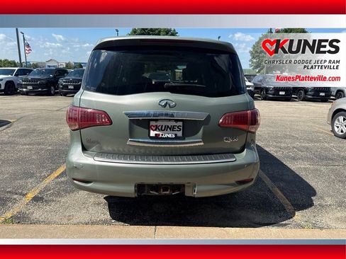 Used 2012 INFINITI QX56 4WD w/ Deluxe Touring Pkg image 8