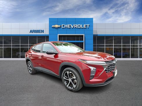 Certified 2024 Chevrolet Trax RS w/ Sunroof Package FWD image 4