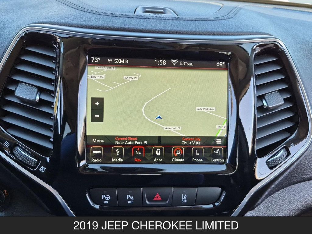 Used 2019 Jeep Cherokee Limited w/ Technology Group FWD image 18