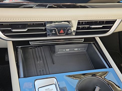 New 2026 Volkswagen Atlas SEL image 17