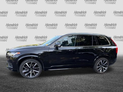 Used 2022 Volvo XC90 T6 Momentum w/ Climate Package AWD/4WD image 10