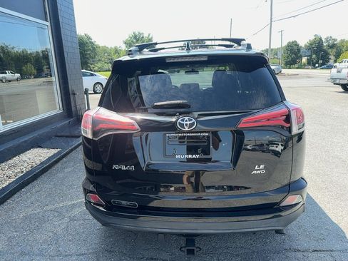 Used 2016 Toyota RAV4 LE AWD/4WD image 6