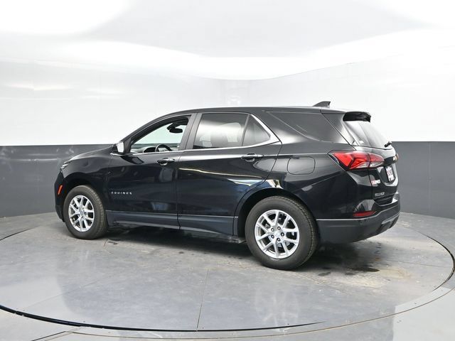 Used 2024 Chevrolet Equinox LT AWD/4WD image 9