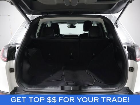 Used 2022 Jeep Cherokee Latitude Lux AWD/4WD image 4