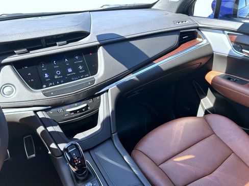 New 2026 Cadillac Escalade Platinum Luxury AWD/4WD image 20