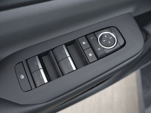 New 2026 Toyota Prius XLE FWD image 12