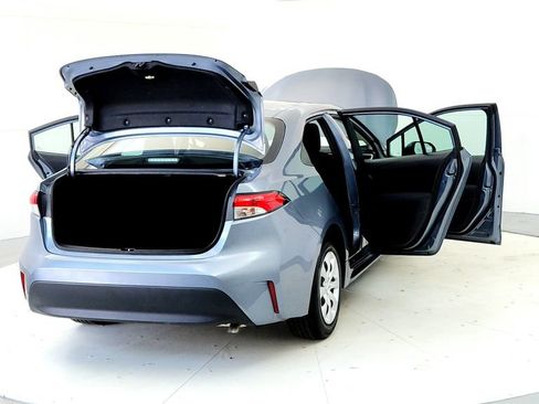 Used 2024 Toyota Corolla LE FWD image 11