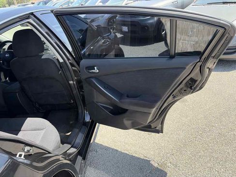 Used 2012 Nissan Altima 2.5 S FWD image 19