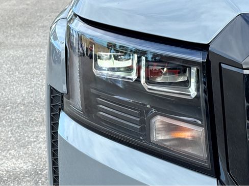 New 2026 Nissan Frontier SV w/ Tow Package image 25