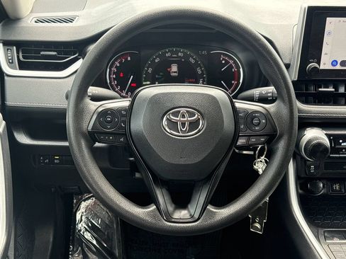 Used 2024 Toyota RAV4 LE AWD/4WD image 13