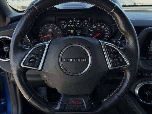Used 2016 Chevrolet Camaro SS image 12