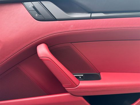 New 2026 Porsche 911 Carrera 4S image 17