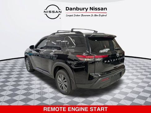 Certified 2025 Nissan Pathfinder SV AWD/4WD image 6