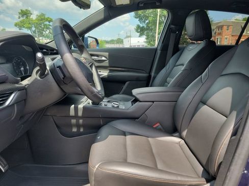 Used 2019 Cadillac XT4 Sport w/ Enhanced Visibility Package AWD/4WD image 23
