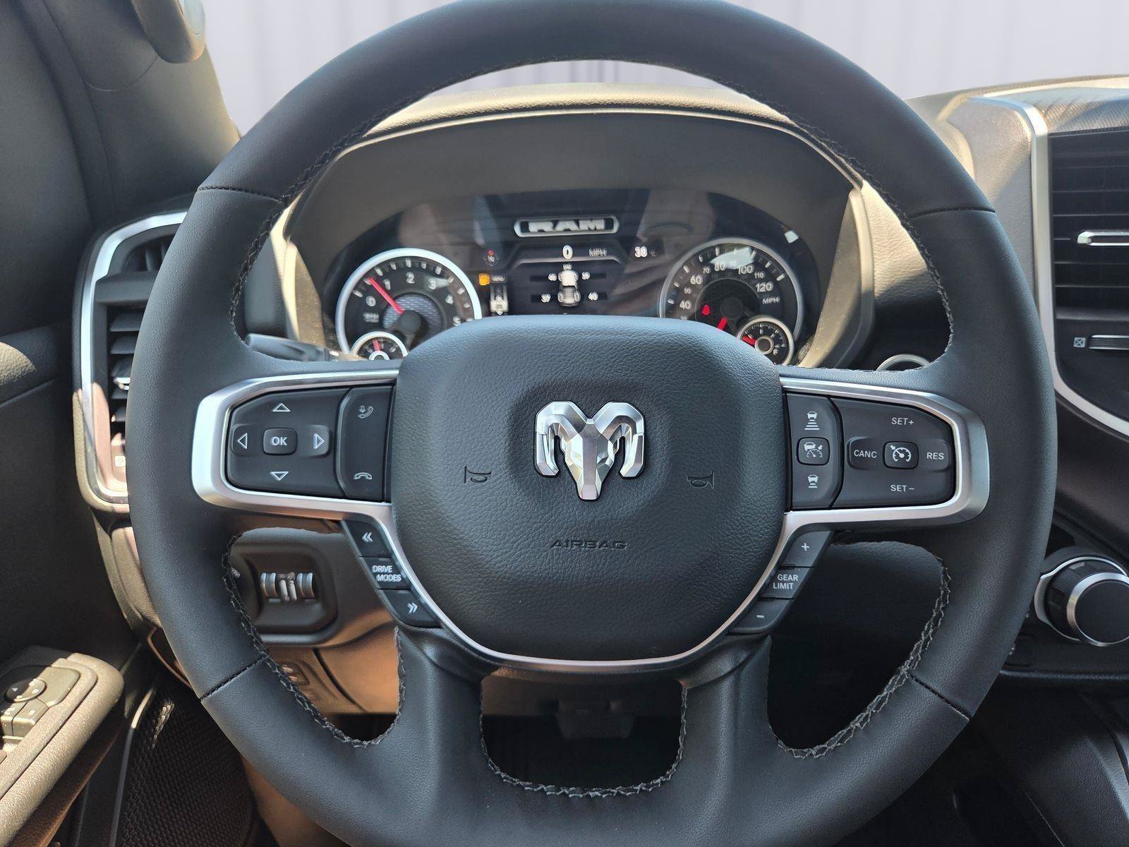 New 2026 RAM 1500 Big Horn AWD/4WD image 19