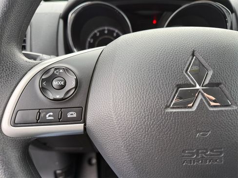 Used 2024 Mitsubishi Outlander Sport ES image 25