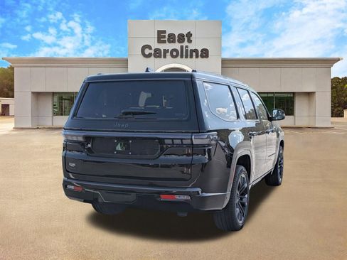 New 2026 Jeep Grand Wagoneer Summit AWD/4WD image 3