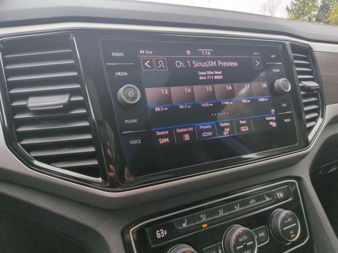 Certified 2022 Volkswagen Atlas SE image 19