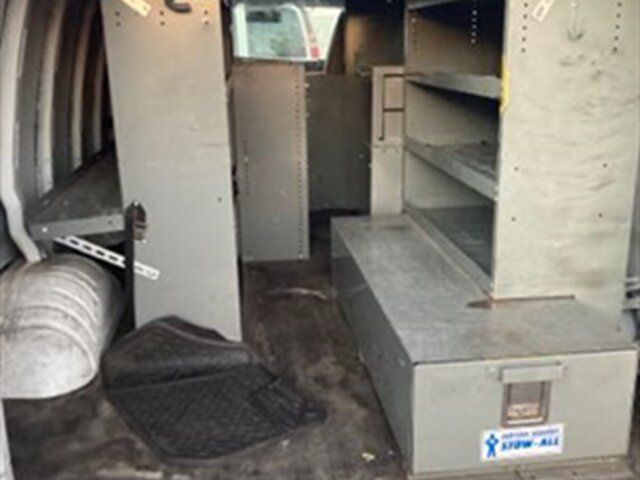 Used 2014 Chevrolet Express 2500 RWD image 8