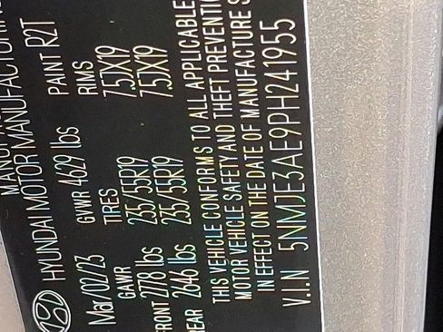 Used 2023 Hyundai Tucson Limited image 30