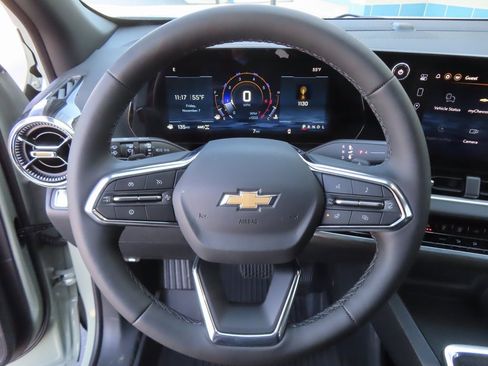 New 2026 Chevrolet Equinox LT w/ LPO, Floor Liner Package image 4