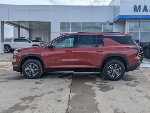 New 2026 Chevrolet Traverse LT w/ Driver Confidence Package image 9