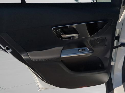 Certified 2026 Mercedes-Benz GLC 300 image 29