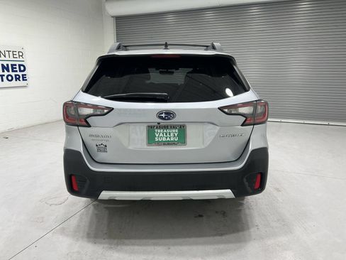 Used 2020 Subaru Outback Limited AWD/4WD image 7