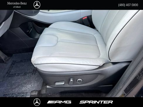 Used 2024 Hyundai Palisade SEL FWD image 13