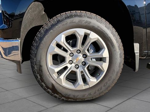 New 2025 Chevrolet Silverado 1500 LTZ w/ Technology Package image 12