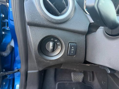 Used 2018 Ford Fiesta SE image 22