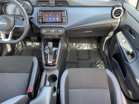 Certified 2025 Nissan Versa SV image 14