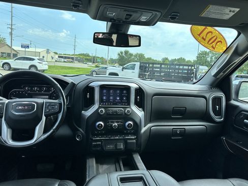 Used 2021 GMC Sierra 1500 SLT w/ SLT Premium Plus Package image 15