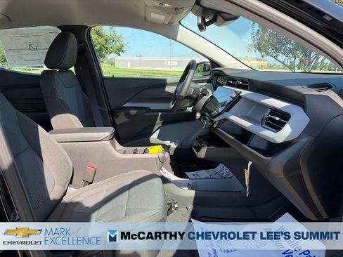New 2027 Chevrolet Bolt LT w/ Comfort Package FWD image 23