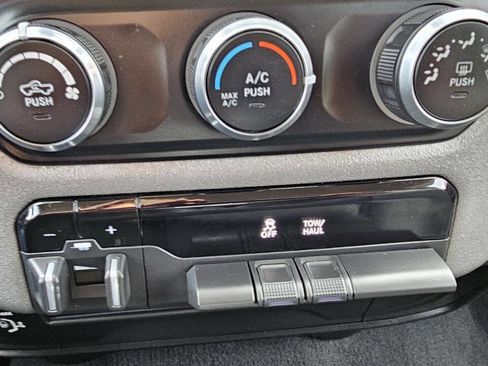 Used 2020 RAM 2500 Tradesman w/ Power Wagon Package image 11