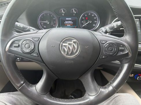 Used 2018 Buick Enclave Premium AWD/4WD image 25