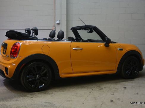 Used 2017 MINI Cooper Convertible FWD image 15