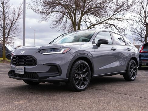 Used 2023 Honda HR-V Sport image 5